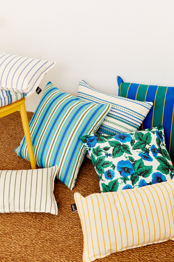 Funda cojín lona toldo flores 50cmx50cm