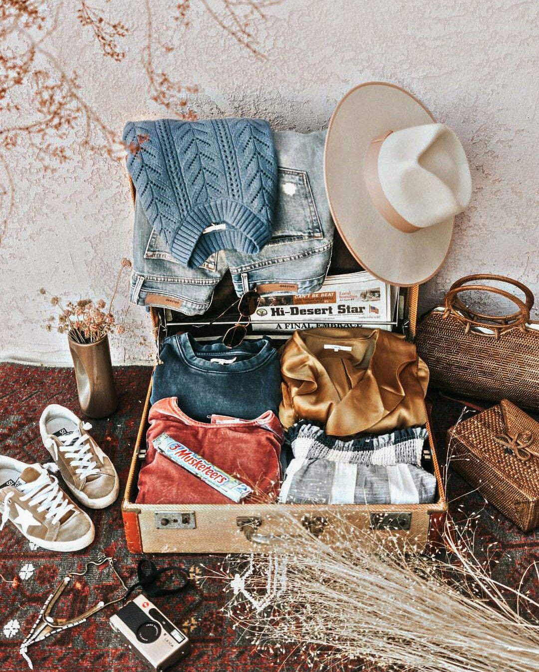 Cómo organizar la maleta de verano con estilo y productos hechos en España