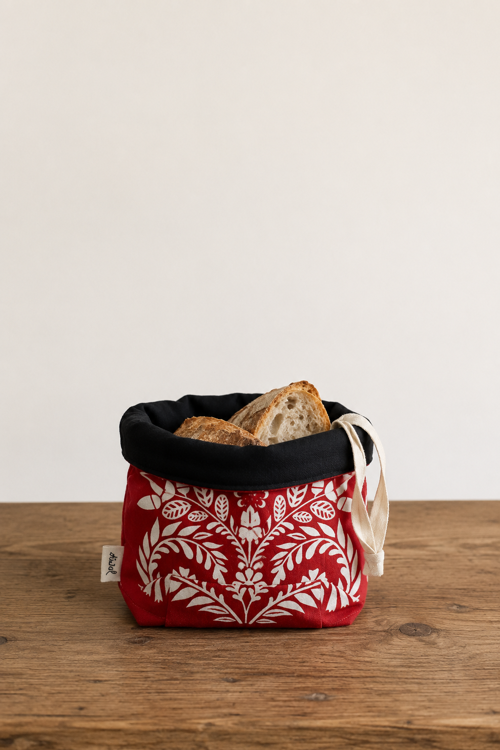 Panera folklore blanco y rojo  (Muestrario)