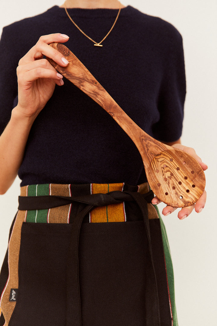 Espumadera de madera de olivo