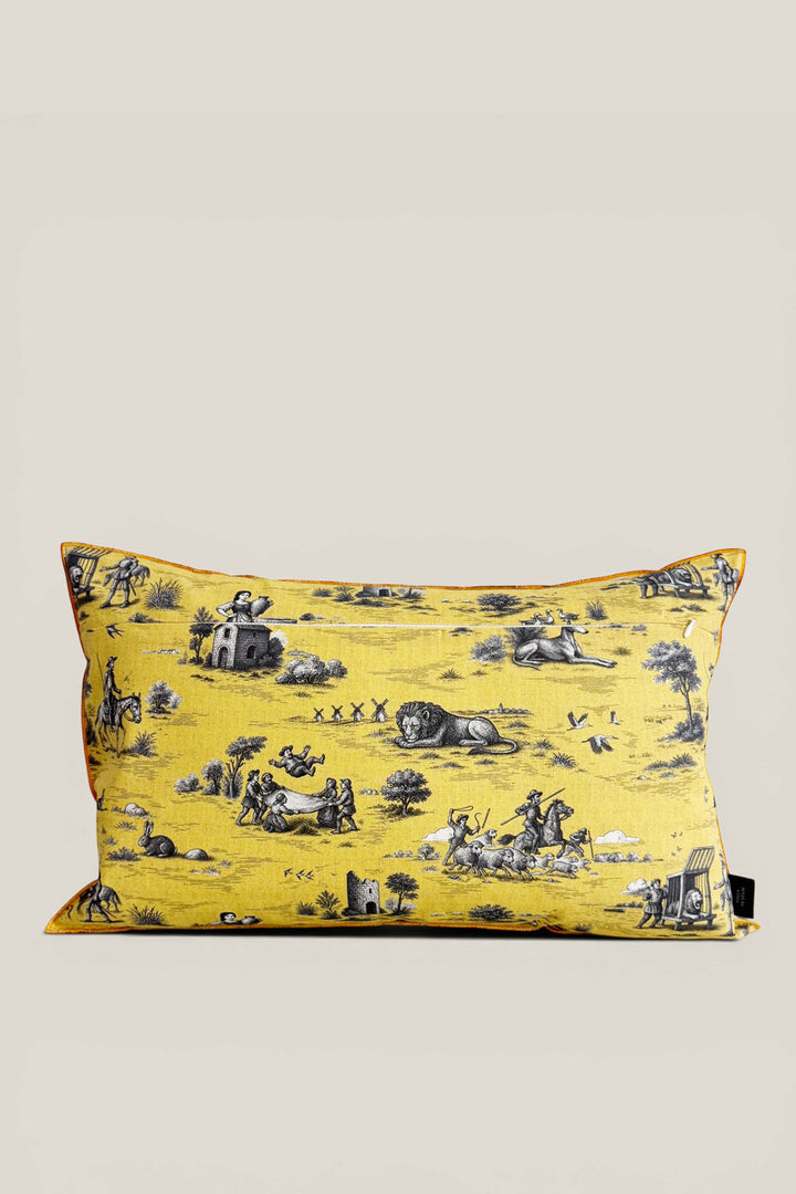 Funda cojín quijote amarillo