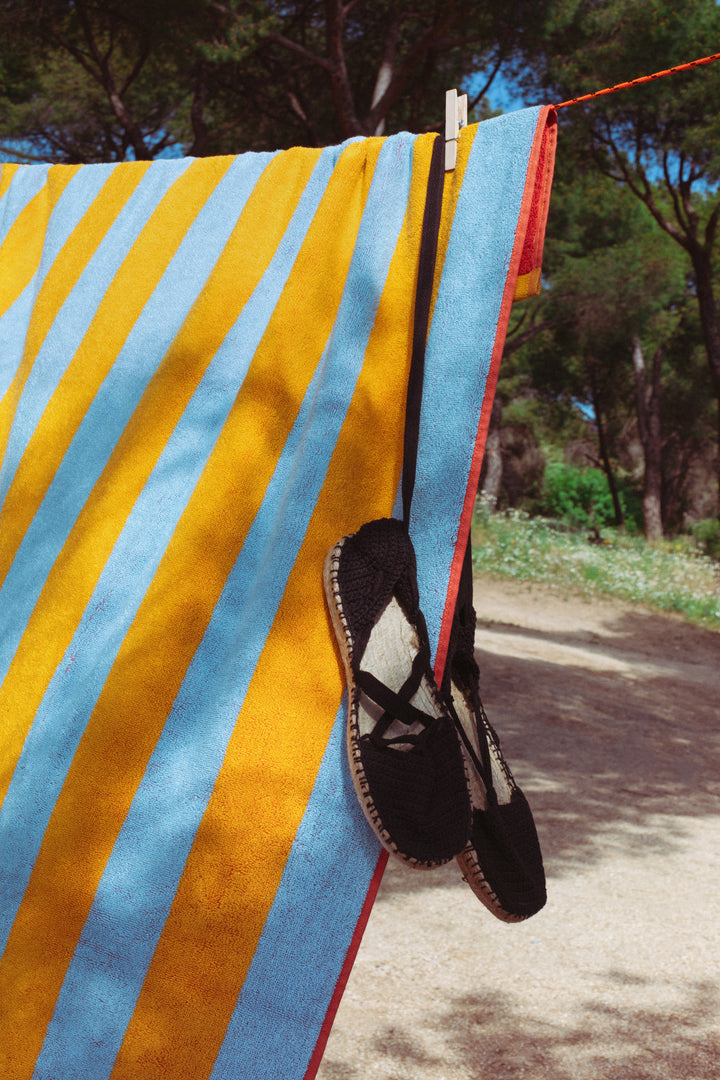 Toalla playa reversible amarillo y celeste