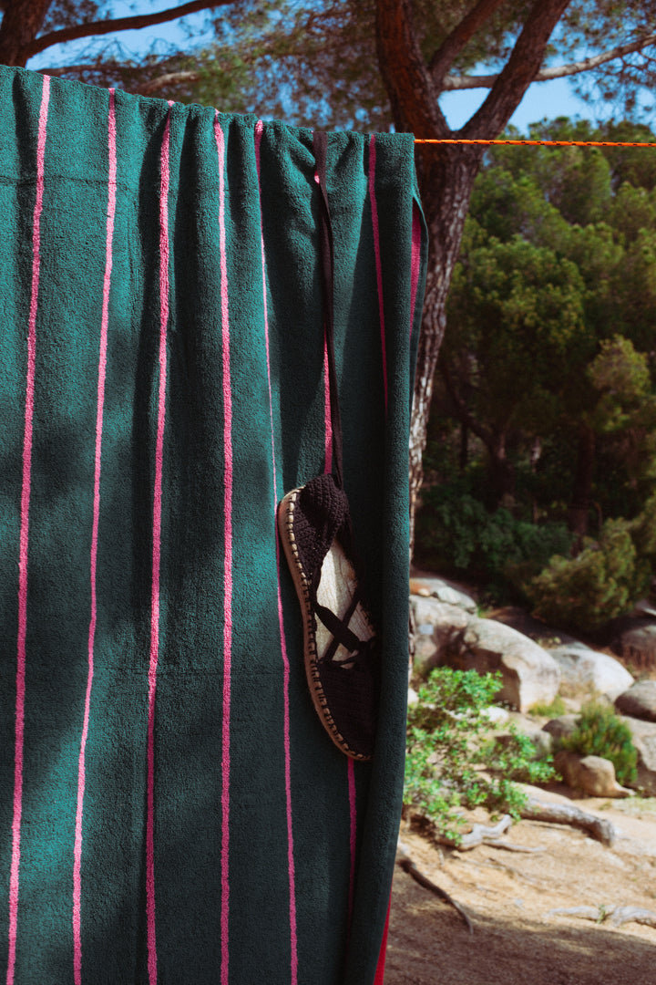 Toalla playa reversible verde y rosa