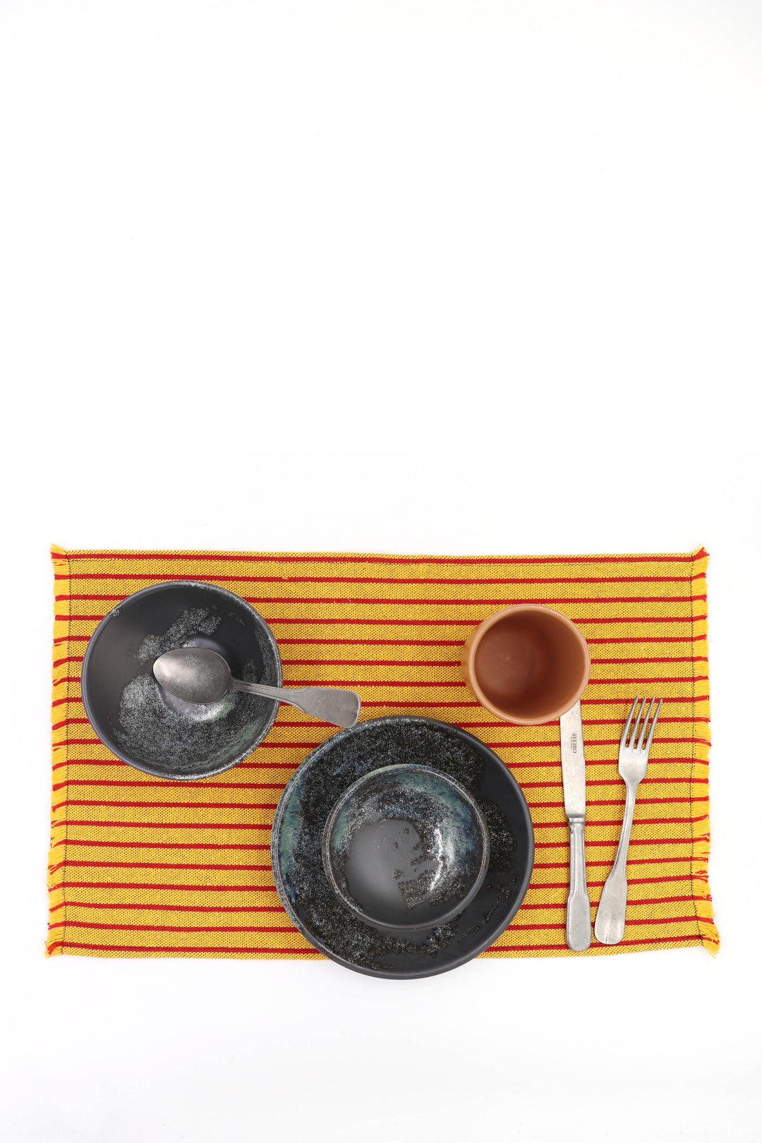 Mantel individual loneta estribera amarillo y rojo (pack de 2)